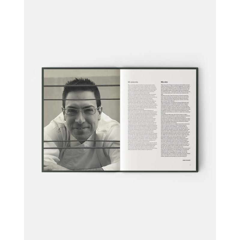 Evolution book by Jordi Puigvert.  Technological ingredients in pastry