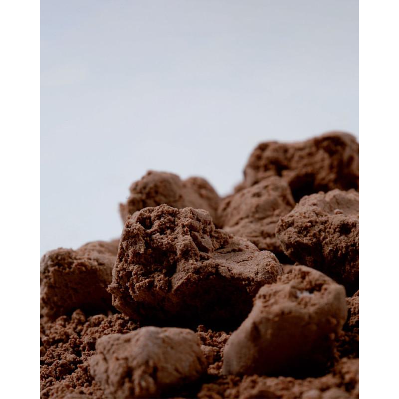 Evolution book by Jordi Puigvert.  Technological ingredients in pastry