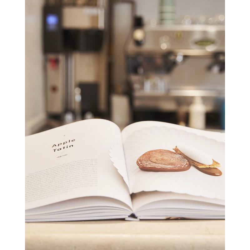 Plating Dessert book by Lee Eunji. All of chef Eunji Lee's signature recipes!