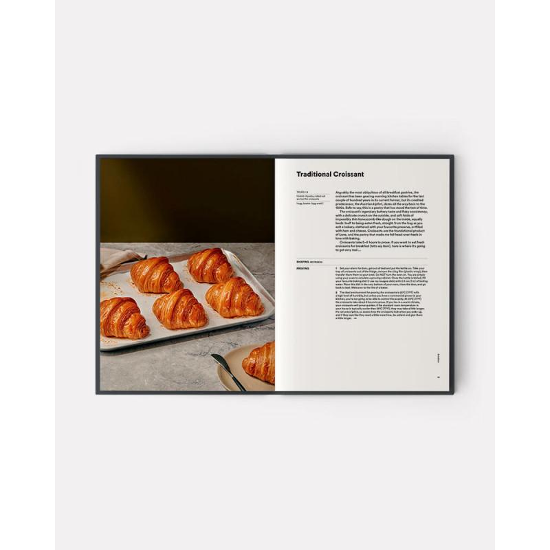 Lune croissanterie libro de Kate Reid. Lune: Eating Croissants All Day, Every Day book