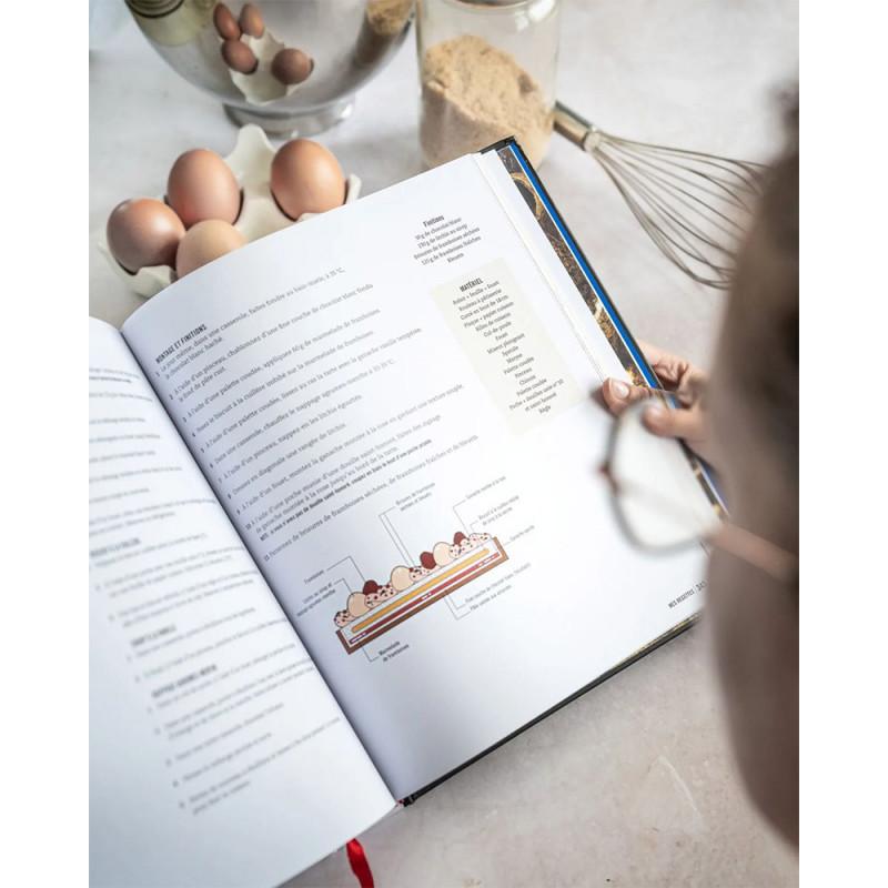 Pâtisserie book by Arnaud Larher