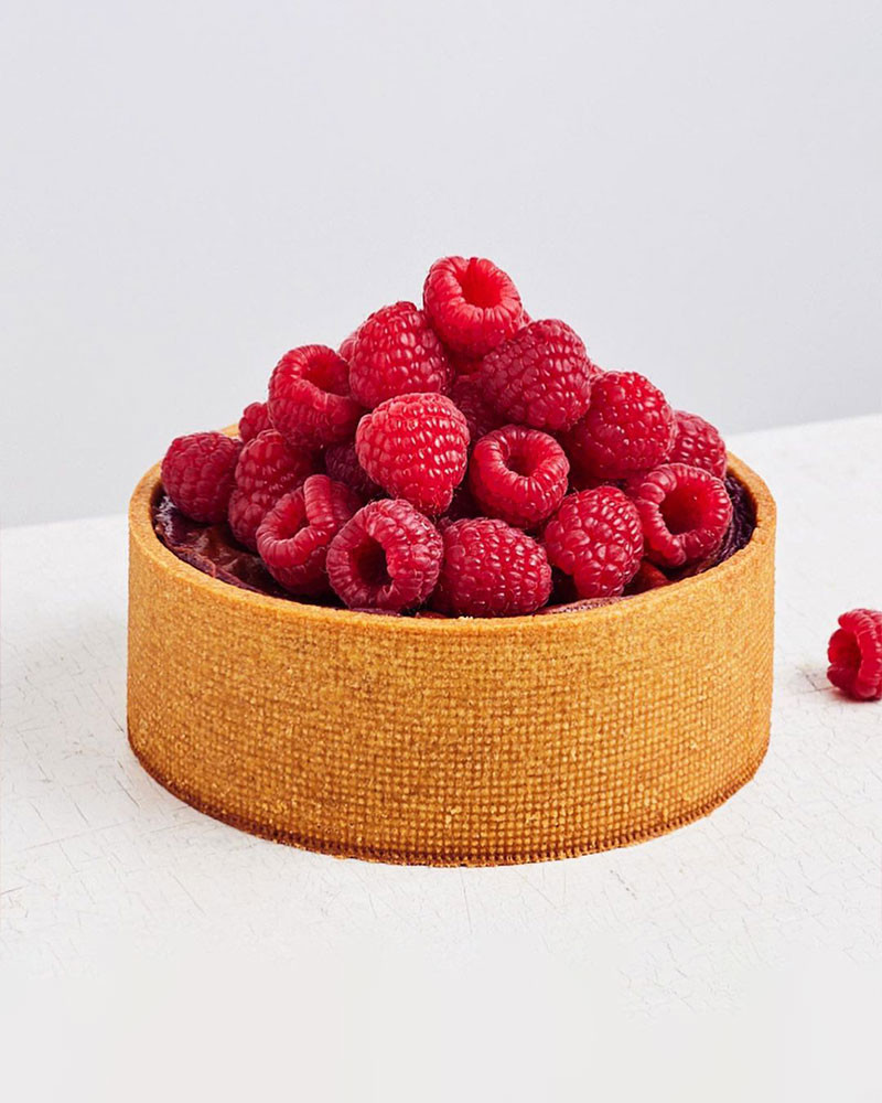 Mold Flan by Ju Chamalo. perforated pie ring