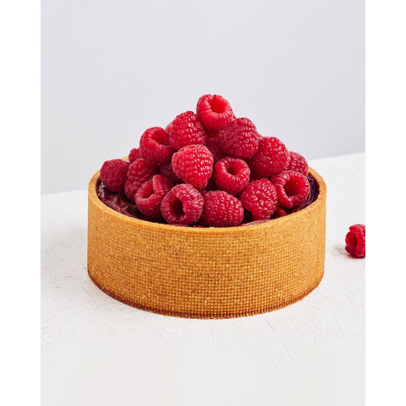 Mold Flan by Ju Chamalo. perforated pie ring