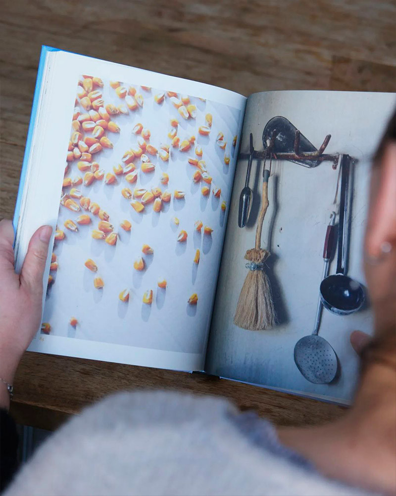 Book Cereals by Manon Fleury